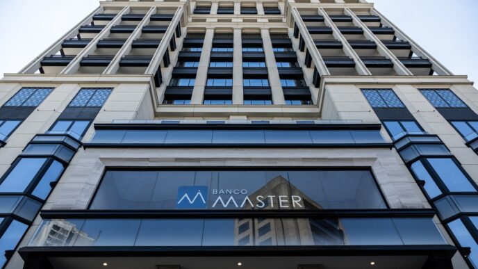 TCU multa ex-diretor Caixa Asset — foto ilustrativa