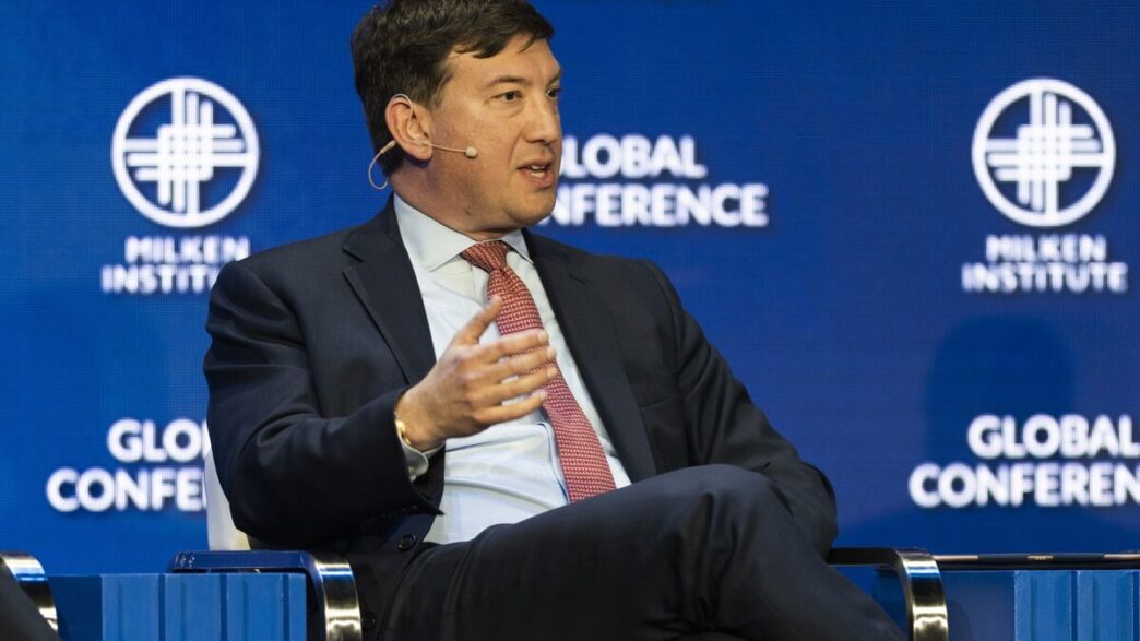 Private Equity negociações ritmo mais lento — foto ilustrativa