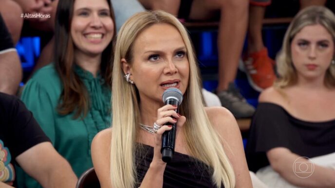Eliana durante o evento Upfront Globo 2026, anunciando seu novo programa 'Em Família com Eliana'.