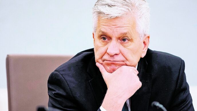 Christopher Waller, diretor do Federal Reserve, discursando em conferência sobre inovações em pagamentos.