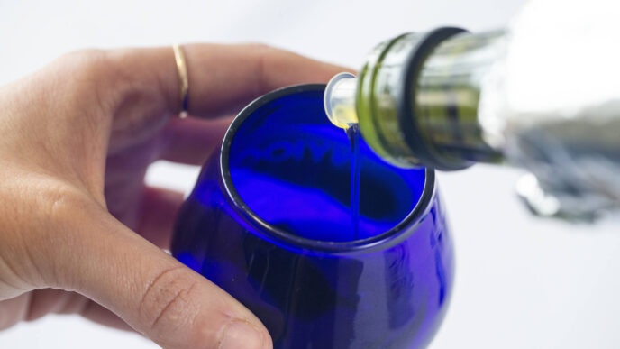 Azeite Ouro Negro Anvisa — foto ilustrativa