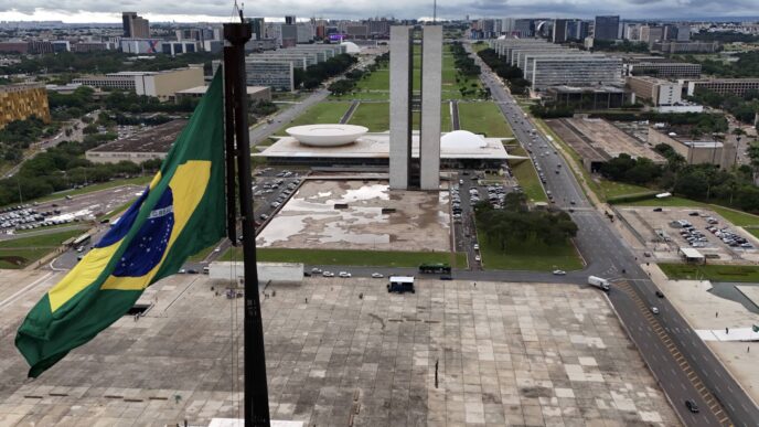 Democracia brasileira instável — foto ilustrativa