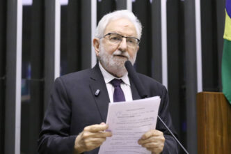 Centrão inimigo do povo — foto ilustrativa