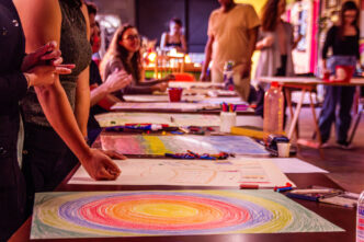 Estímulo à criatividade em empresas — foto ilustrativa