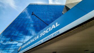 INSS suspende programa — foto ilustrativa