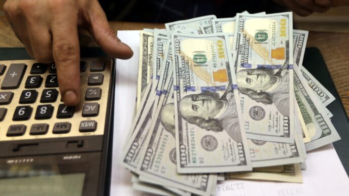Dólar — foto ilustrativa