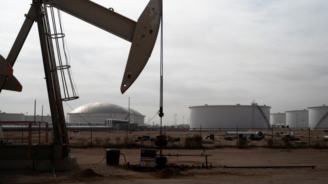 Queda do Petróleo — foto ilustrativa