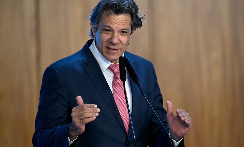 Haddad negocia corte de gasto e isenção IR — foto ilustrativa