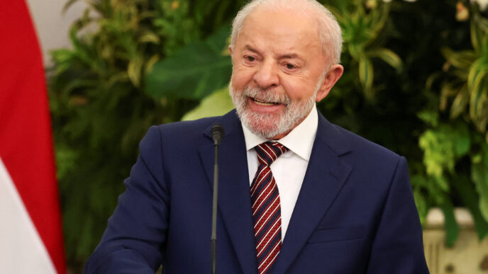 Lula critica tarifas — foto ilustrativa