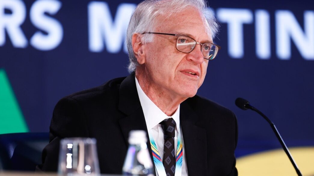 Paulo Picchetti, diretor do Banco Central, em evento em Washington, discursa sobre a política monetária funcionar e a desaceleração da atividade.
