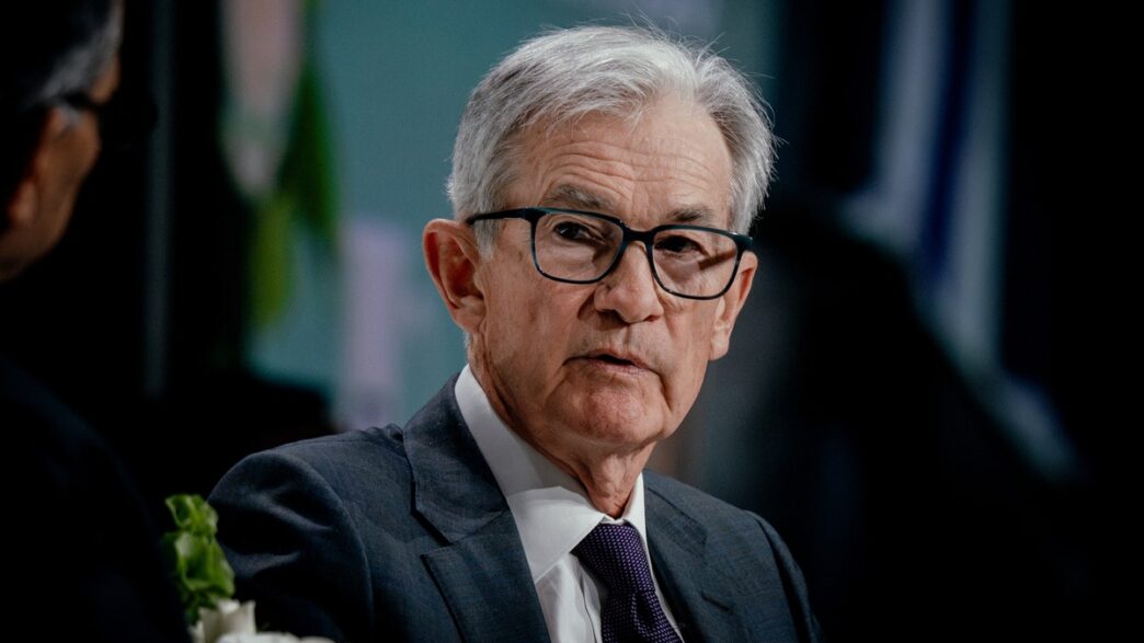 Jerome Powell, presidente do Federal Reserve, em discurso sobre a política monetária dos EUA e a possível interrupção da redução do balanço do Fed.