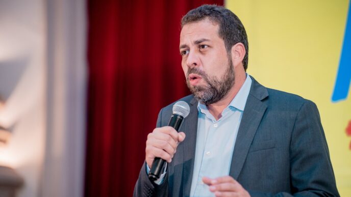 Guilherme Boulos, ministro da Secretaria-Geral da Presidência, em declaração pública.