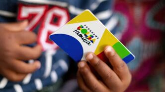 saída de famílias Bolsa Família 2025 — foto ilustrativa