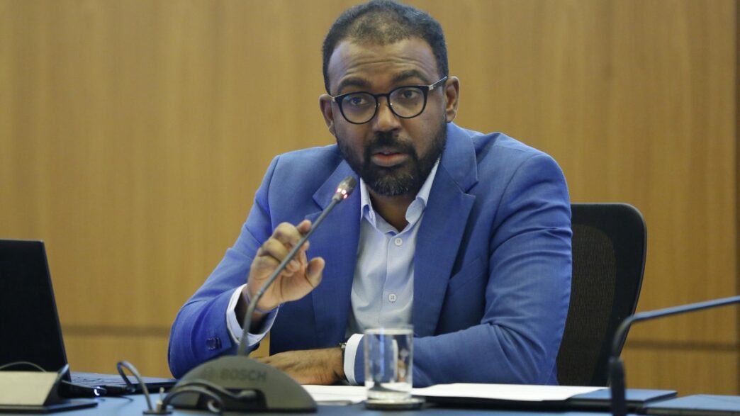 Ailton de Aquino Santos, diretor de Fiscalização do Banco Central, em evento promovido pela Fenasbac.