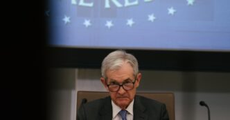 Fed corta juros EUA — foto ilustrativa