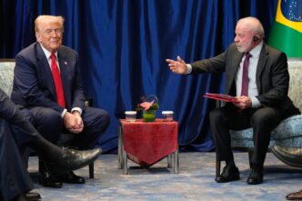 foto entre Lula e Trump — foto ilustrativa