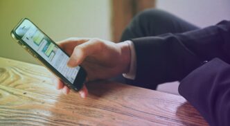 IA generativa no WhatsApp — foto ilustrativa