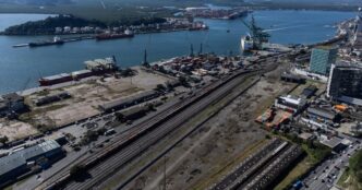 gestão de ferrovias em áreas portuárias — foto ilustrativa