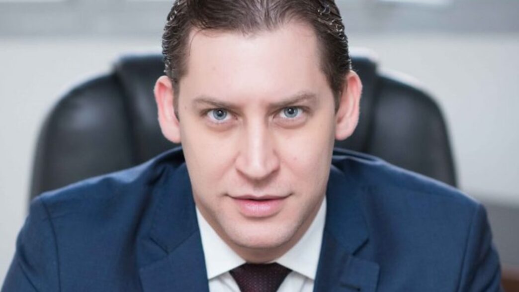 proibir e multar 'relações sexuais ruidosas' — foto ilustrativa