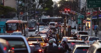 Motorista de app renda hora — foto ilustrativa