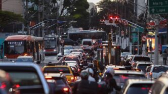 Motorista de app renda hora — foto ilustrativa
