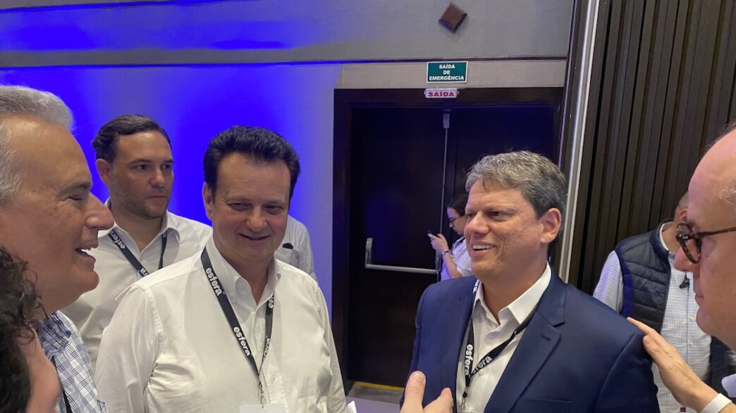 Tarcísio de Freitas renovação política — foto ilustrativa