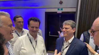 Tarcísio de Freitas renovação política — foto ilustrativa