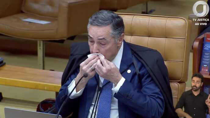 Barroso passa mal no STF — foto ilustrativa