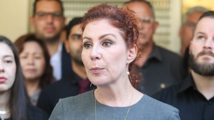 Carla Zambelli extradição — foto ilustrativa