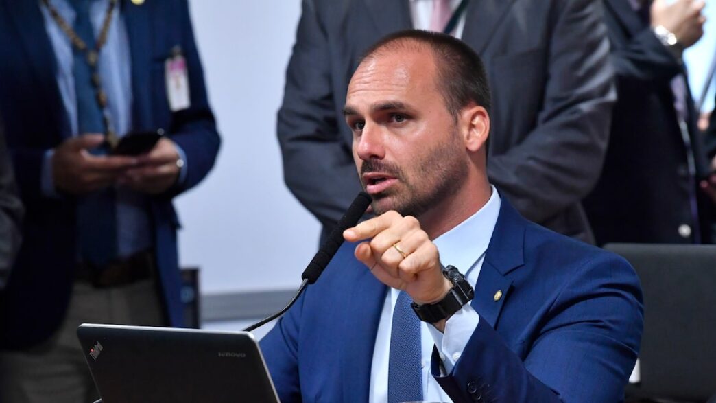 mandato de Eduardo Bolsonaro — foto ilustrativa