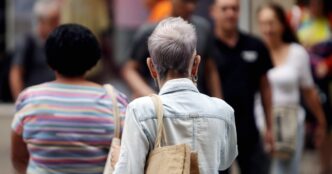 trabalhadores ganham até dois salários mínimos — foto ilustrativa