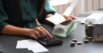 Bandeira vermelha patamar 1 — foto ilustrativa