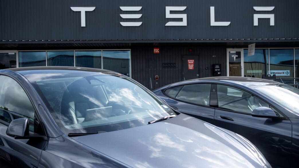 Lucro da Tesla — foto ilustrativa