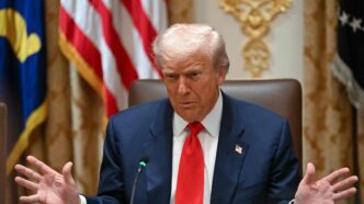 Trump acusa China de hostilidade econômica — foto ilustrativa