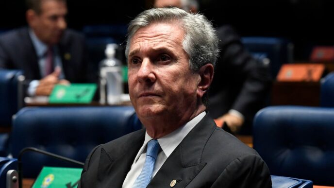 Fernando Collor tornozeleira — foto ilustrativa