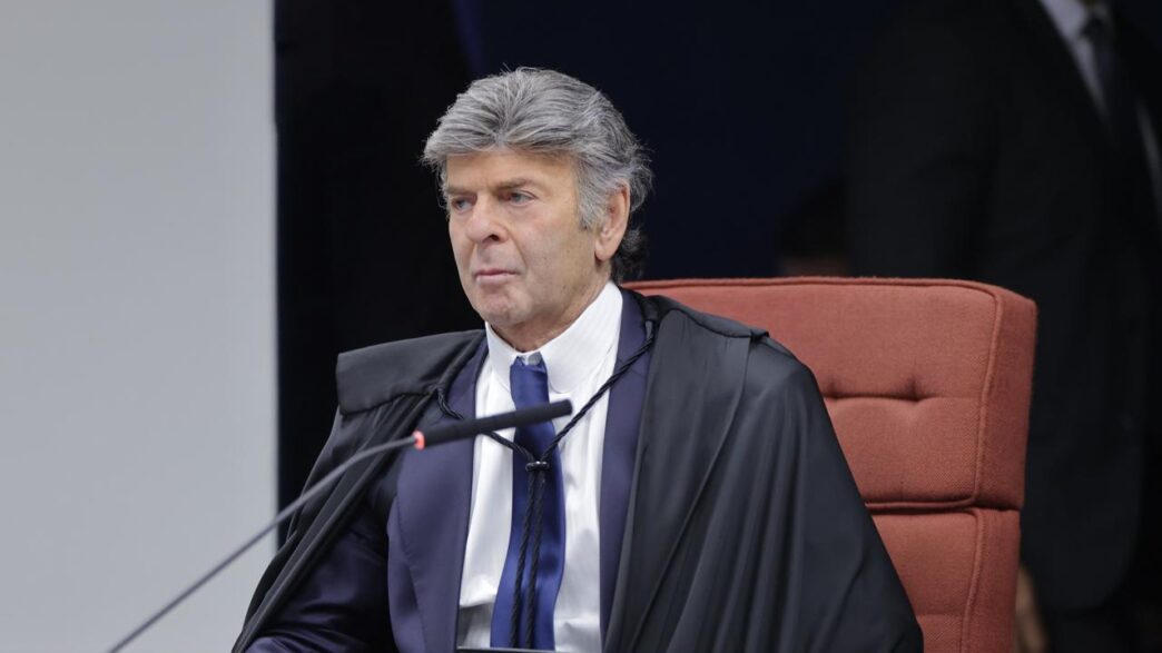 Fux critica Gilmar Mendes — foto ilustrativa