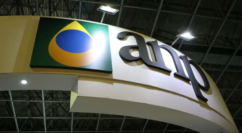 liberação de refinaria sob investigação — foto ilustrativa