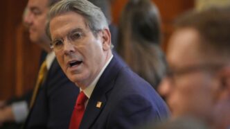 Scott Bessent, Secretário do Tesouro dos EUA, discute sucessão do Fed
