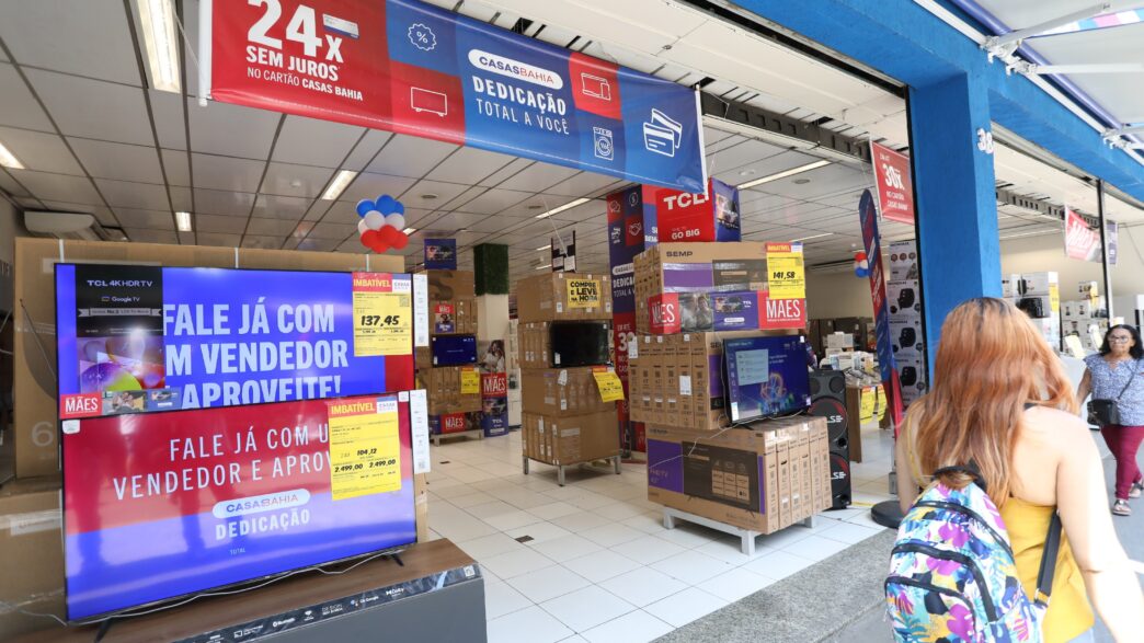 Casas Bahia e Mercado Livre — foto ilustrativa