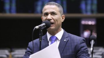 Deputado Coronel Assis, autor de projeto que tipifica 'domínio de cidades' como crime hediondo.