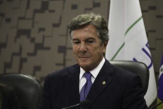 Fernando Collor de Mello em prisão domiciliar após decisão do STF.