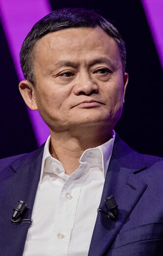 Jack Ma, cofundador do Alibaba, investe em fintech na América Latina com a Ant Group.