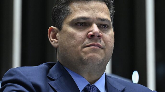 Presidente do Senado, Davi Alcolumbre, em pronunciamento sobre a LDO 2026 e vetos.