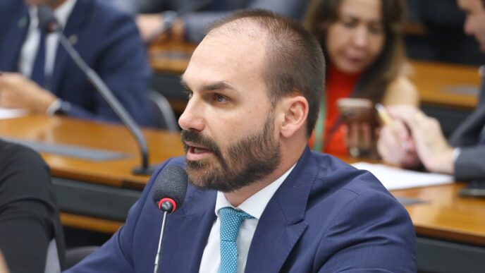 Eduardo Bolsonaro processo coação — foto ilustrativa