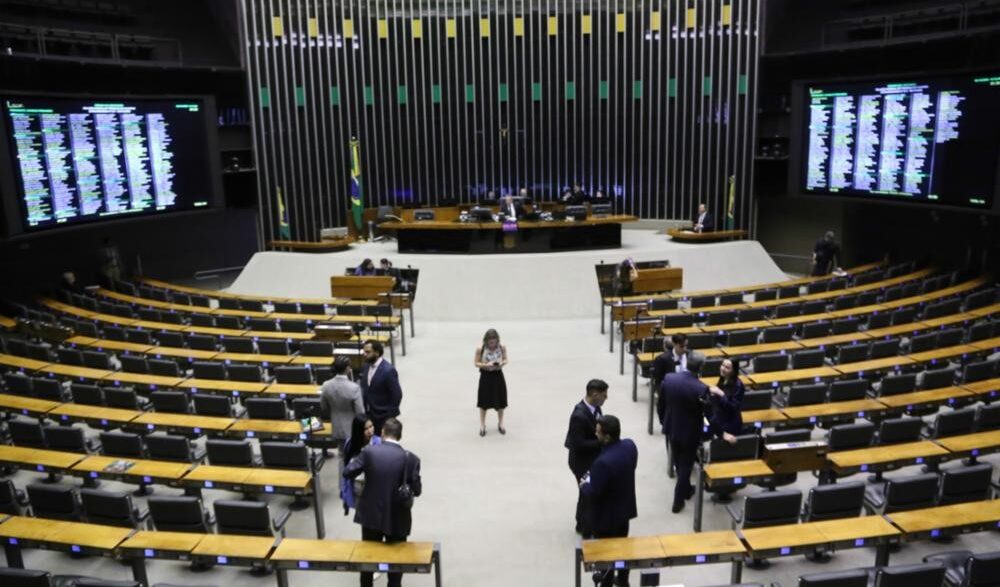 projeto contra grandes devedores de impostos — foto ilustrativa