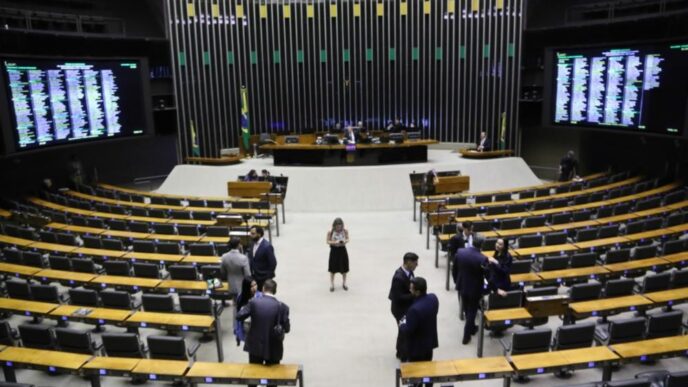 projeto contra grandes devedores de impostos — foto ilustrativa