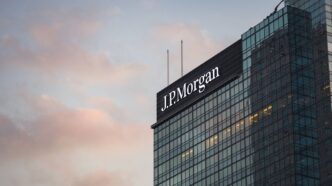 J.P. Morgan aceita bitcoin ether garantia empréstimo — foto ilustrativa