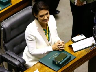 Michelle Bolsonaro critica Lula e Janja — foto ilustrativa