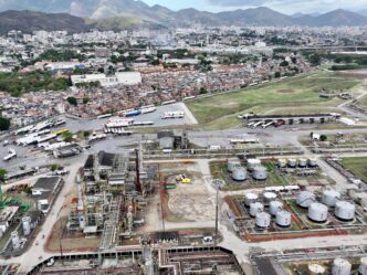 Refinaria Refit — foto ilustrativa