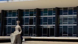 Fachada do Supremo Tribunal Federal (STF) em Brasília, sede da mais alta corte de justiça brasileira, associada à indicação judicial de Lula.